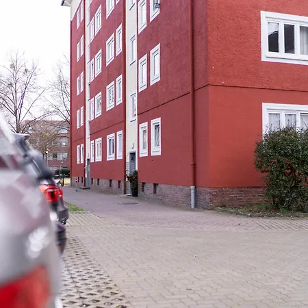 Apartment Mitten In - Happyhome - 2 Zimmer, 6 Personen, Outletcenter, Autostadt, Vw-nah, Parken