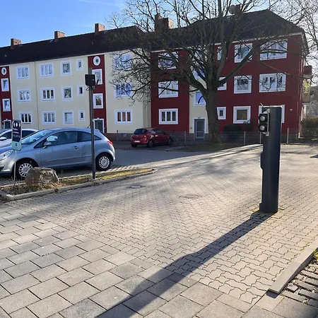 Mitten In - Happyhome - 2 Zimmer, 6 Personen, Outletcenter, Autostadt, Vw-nah, Parken * Wolfsburg