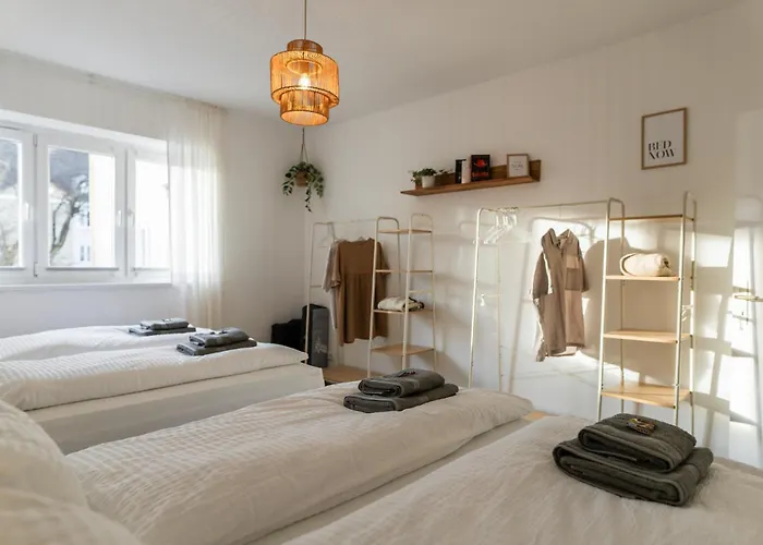 Mitten In - Happyhome - 2 Zimmer, 6 Personen, Outletcenter, Autostadt, Vw-nah, Parken Apartment